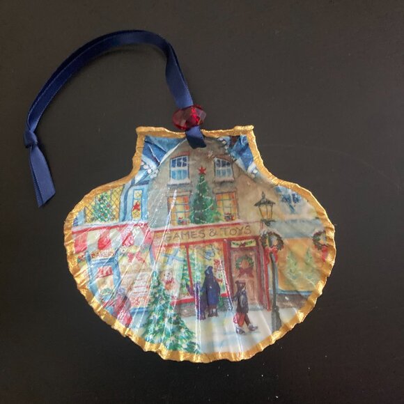 Handmade Vintage Village Christmas Ornament - Decoupaged Scallop Shell - Picture 2 of 3